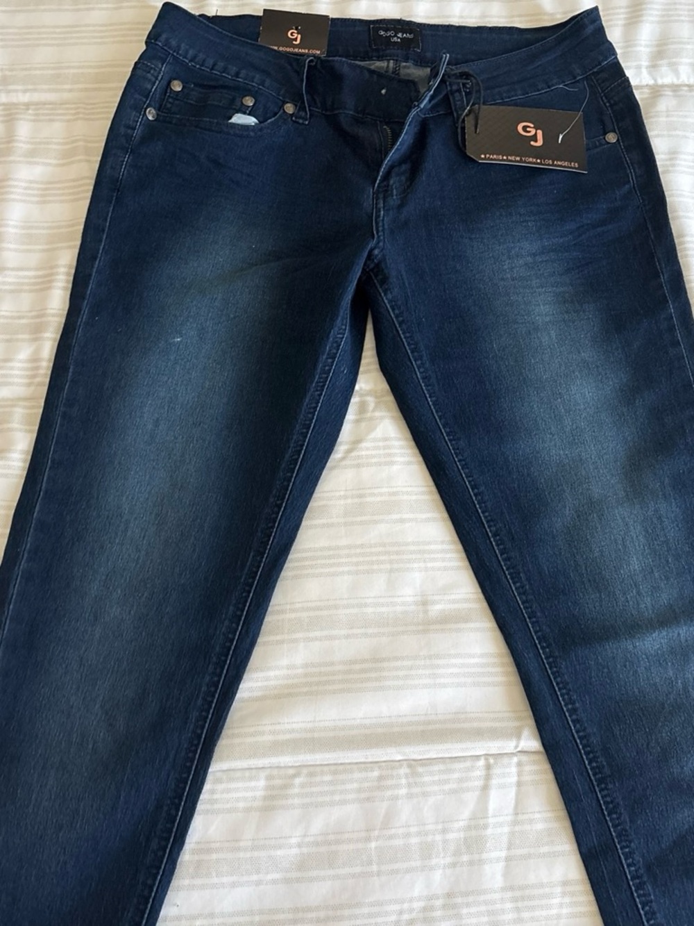 GOGO Women's Skinny Jeans in Dark Blue Wash